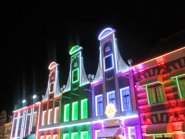 アトラクションタウン街並みライトアップ