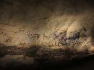 世界遺産の貴重な洞窟の壁画を間近で見られるラスコー展に行きました
