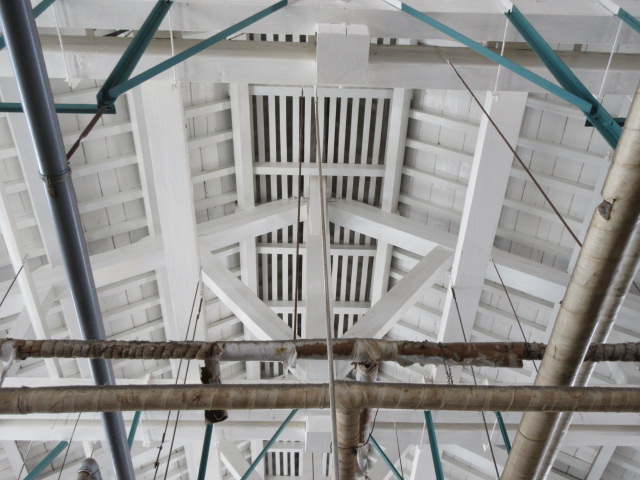 トラス構造の屋根