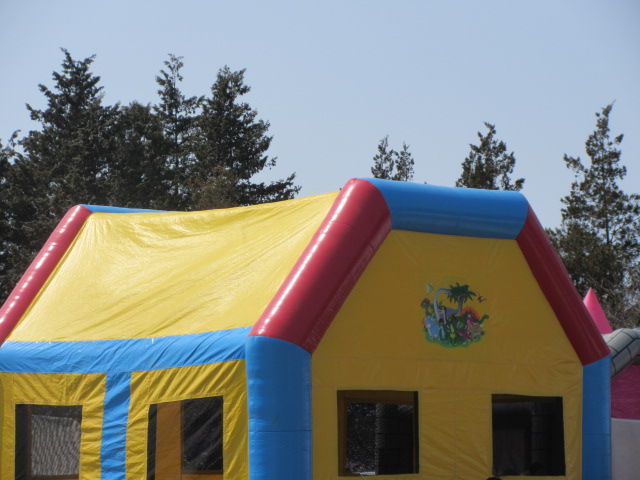 バルーンハウス