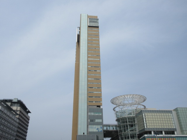 高松シンボルタワー