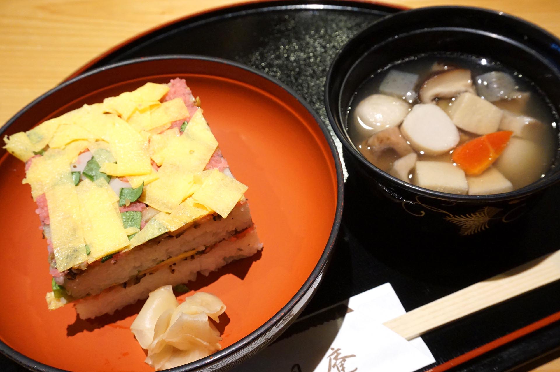 半月庵「いをり」の岩国寿司と郷土料理「大平」