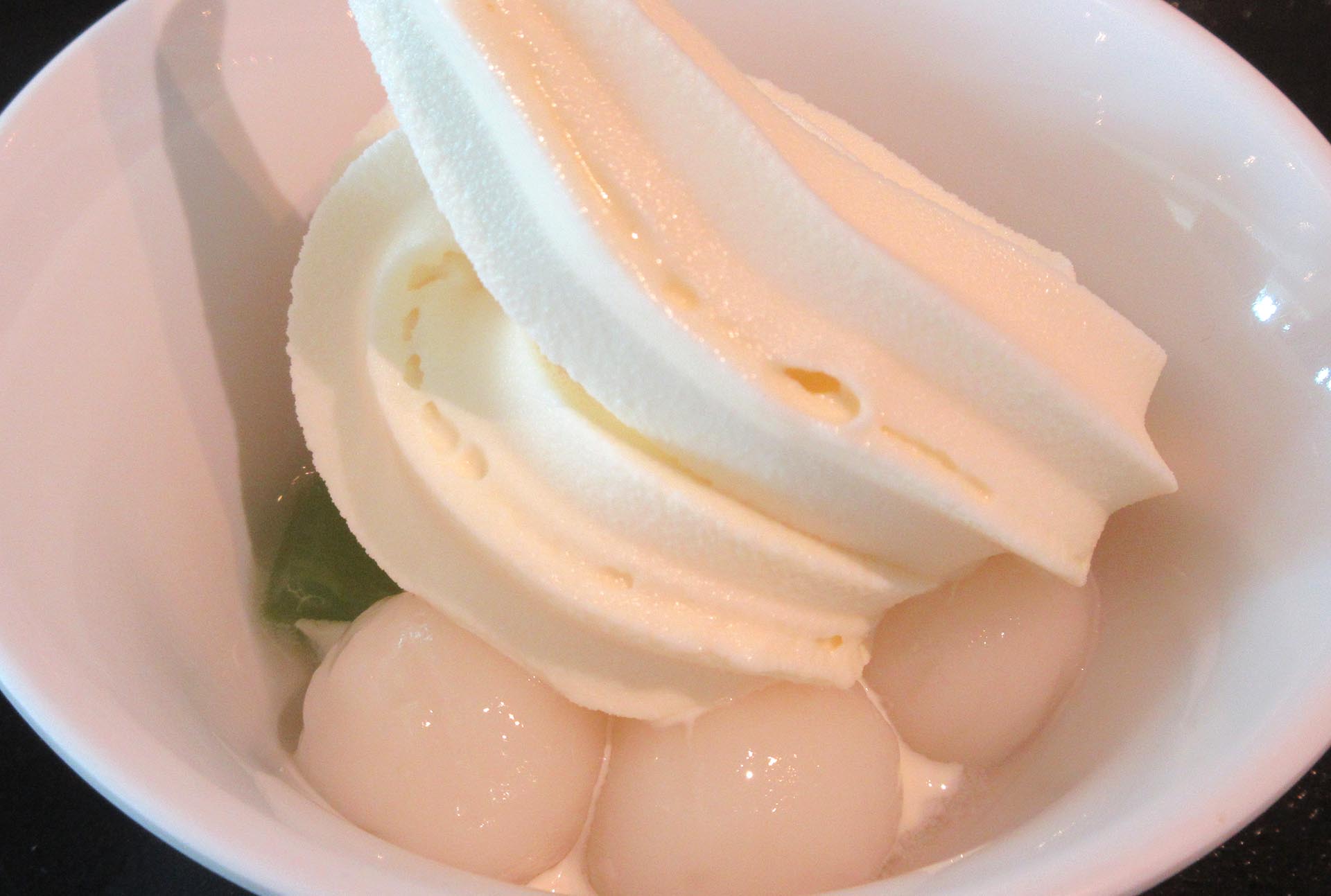 杉乃井ホテルの朝食（白玉とソフトクリーム）